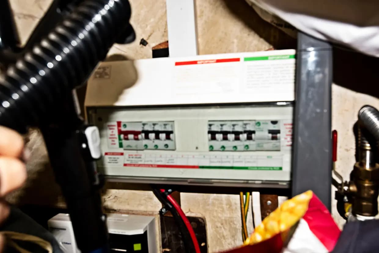 property photo 20 of 25