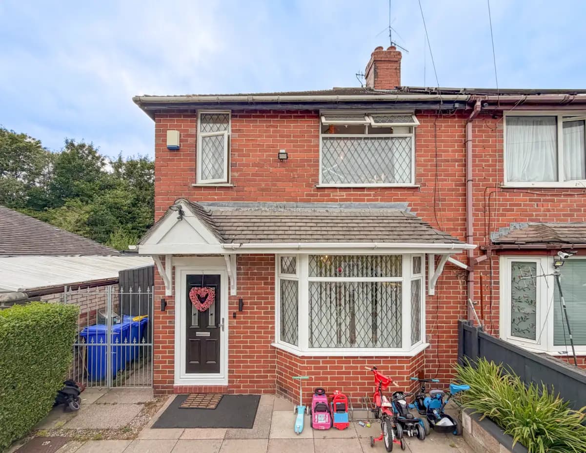 property photo 28 of 33