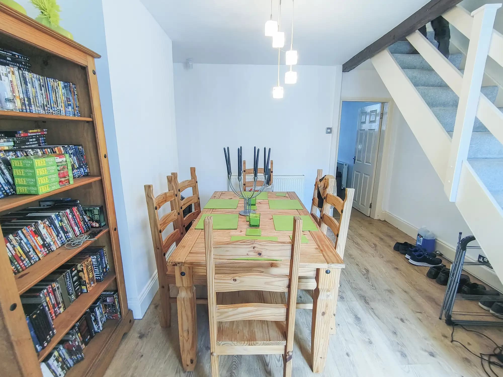 property photo 6 of 19